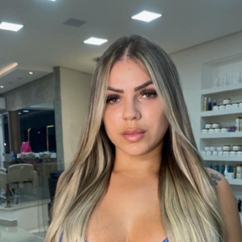 H 28χρονη Thais Rocha Secundino βρέθηκε δολοφονημένη στο τζιπ της