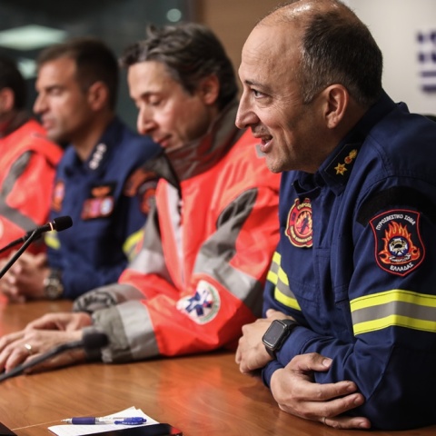 Σεισμός στην Τουρκία: Συνέντευξη Τύπου από τα μέλη της ελληνικής ομάδας διάσωσης που επιχείρησαν στις πληγείσες περιοχές