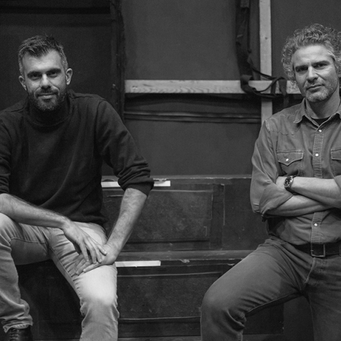 Όχι Εγώ: Ο Σάββας Στρούμπος και ο Ζήσης Σέγκλιας γράφουν για το έργου του Μπέκετ στην Εναλλακτική Σκηνή της ΕΛΣ