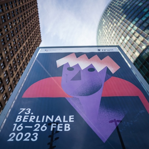 Ξεκινά το 73ο Φεστιβάλ Βερολίνου - Η φετινή Μπερλινάλε συμπίπτει με την επέτειο ενός έτους από την εισβολή της Ρωσίας στην Ουκρανία.