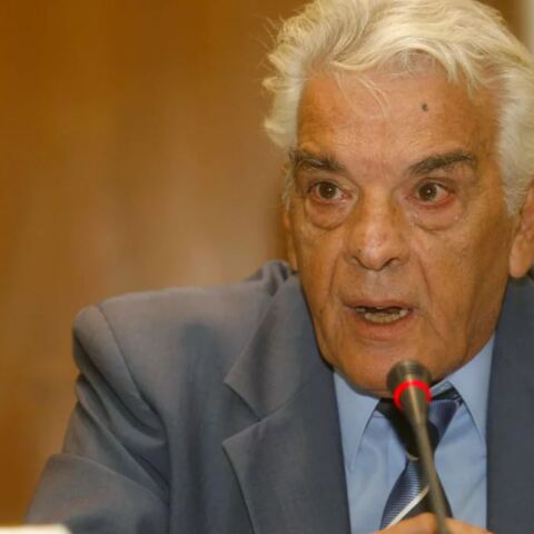 Ο Άγγελος Μοσχονάς