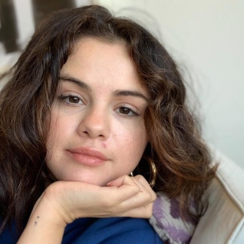 Η απάντηση της Σελένα Γκόμεζ στα σχόλια για την αύξηση βάρους από τα φάρμακα για το αυτοάνοσό της - Κατακεραυνώνει την τακτική του body shaming. 