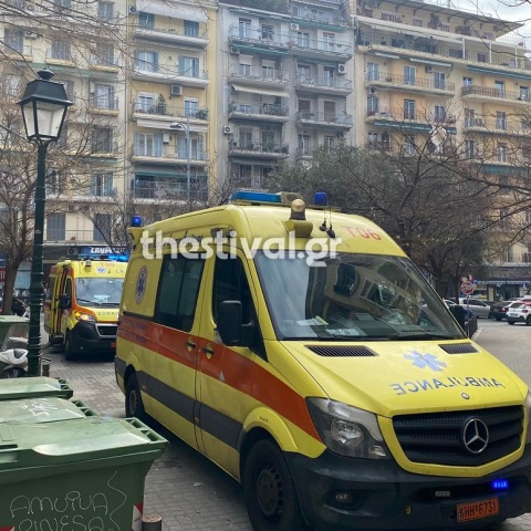 Θάνατος 64χρονης μετά από πτώση από πολυκατοικία