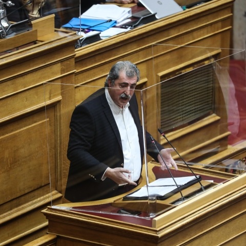 ΣΥΡΙΖΑ: Παύση του Παύλου Πολάκη ως τομεάρχη και παραπομπή του στα όργανα του κόμματος με απόφαση του Αλέξη Τσίπρα - Τη θέση του αναλαμβάνει ο Γιάννης Ραγκούσης.