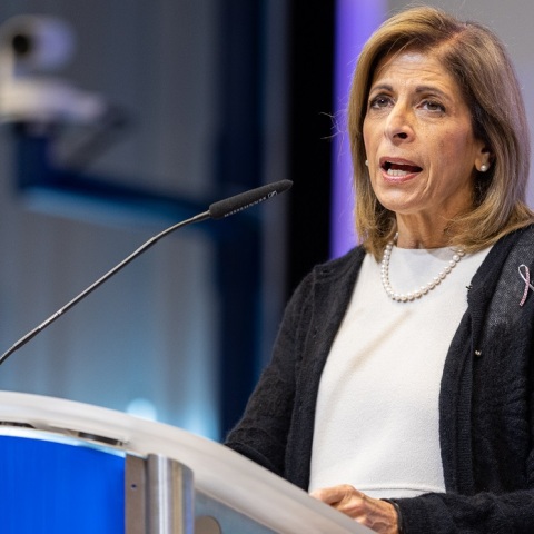 Σύγκρουση τρένων στα Τέμπη: Η επίτροπος Υγείας και Ασφάλειας Τροφίμων της ΕΕ, Στέλλα Κυριακίδου επικοινώνησε με τον υπουργό Υγείας Θάνο Πλεύρη.