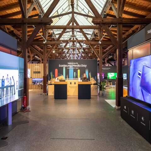 Η Samsung παρουσίασε τη νέα σειρά συνδεδεμένων συσκευών στο πρώτο European Samsung Summit