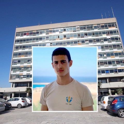 Τέμπη - Σύγκρουση τρένων: Θέσπιση υποτροφίας στη Νομική του ΑΠΘ στη μνήμη του 23χρονου Κύπριου φοιτητή που έχασε τη ζωή του στο δυστύχημα.