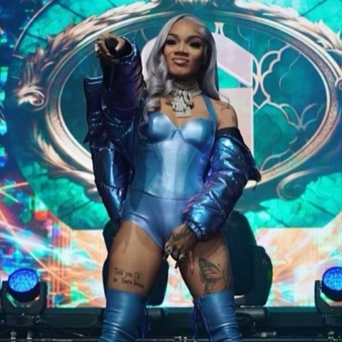 Νέα Υόρκη: Δύο γυναίκες νεκρές λόγω πανικού του πλήθους σε ραπ συναυλία της GloRilla - Άλλοι οκτώ άνθρωποι έχουν τραυματιστεί.