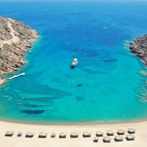 Calilo Resort στην Ίο