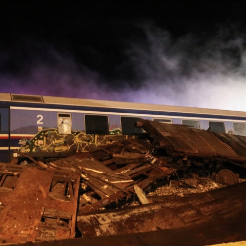 Το πολύνεκρο σιδηροδρομικό δυστύχημα στα Τέμπη, η επείγουσα ανάγκη για ανασύσταση του κράτους, τα βήματα για την εφαρμογή μεταρρυθμίσεων. 