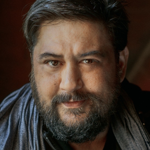 Ο Σταμάτης Μπαντούνας σκηνοθετεί το "Αντίο, Βερολίνο" στο θέατρο Αγγέλων Βήμα