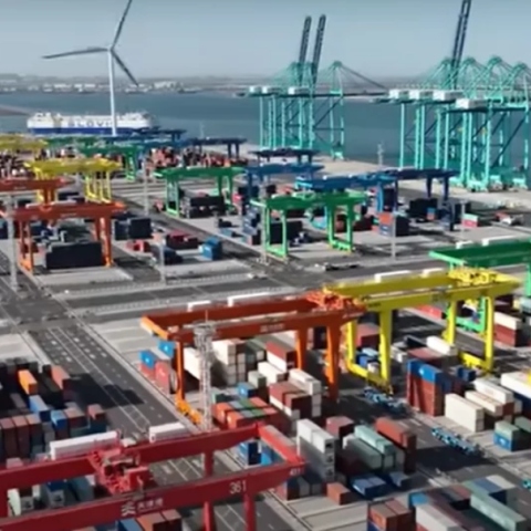 Το λιμάνι του Τιαντζίν στη Βόρεια Κίνα