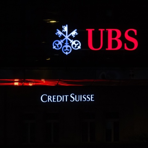 Credit Suisse - UBS