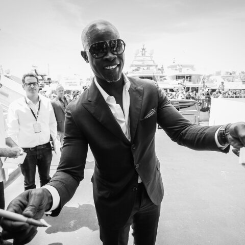 Ο Ντζιμόν Χόνσου