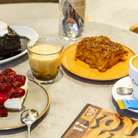 Koukouvaya: H αθηναϊκή φωλιά των πιο ακαταμάχητων χανιώτικων γλυκών