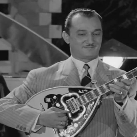 Μανώλης Χιώτης: Ο ρεμπέτης που συμφιλίωσε την «καλή κοινωνία» με το μπουζούκι γεννήθηκε και πέθανε σαν σήμερα, 21 Μαρτίου - Το βίντεο-αφιέρωμα της Finos Film.