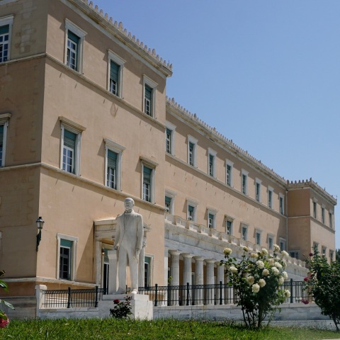 Η τραγωδία των Τεμπών, το δίλημμα της διακυβέρνησης, η πρόταση του ΠΑΣΟΚ - Κίνημα Αλλαγής για την επόμενη μέρα των εκλογών.