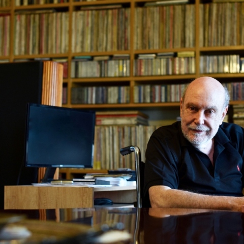 Ο συλλέκτης Στάθης Αρφάνης