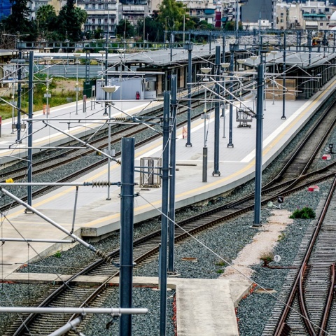 Οι ράγες στον σταθμό Λαρίσης