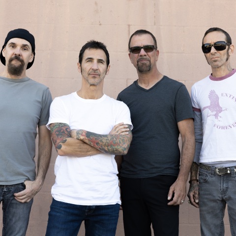 Συνέντευξη Godsmack: Ο ντράμερ Shannon Larkin μιλάει για το άλμπουμ «Lighting Up The Sky», την απόσυρση της μπάντας από τη δισκογραφία, το rock και τη ζωή του
