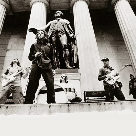 Rage Against The Machine: Πανικός στη Wall Street