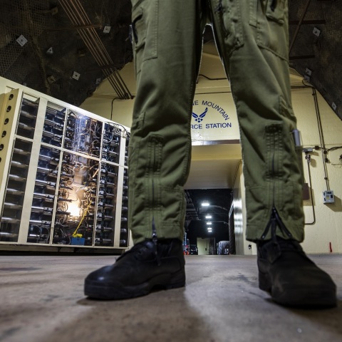 Πυρηνική βόμβα μπορεί να έχει υποστεί ζημιά σε ατύχημα στην ολλανδική βάση, αναφέρει έκθεση της Ομοσπονδίας Αμερικανών Επιστημόνων. 