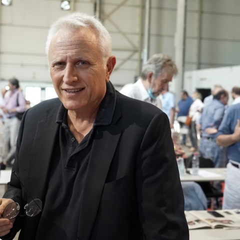 Γιάννης Ραγκούσης - Υπόθεση βίλας στην Πάρο: Εξώδικα σε τρία μέσα ενημέρωσης από τον βουλευτή και τομεάρχη διαφάνειας του ΣΥΡΙΖΑ - Αίτημα ελέγχου πόθεν έσχες.