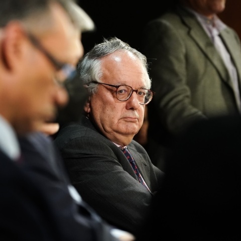 Νίκος Αλιβιζάτος: Ο συνταγματολόγος σχολιάζει την είδηση ότι ο Αναστάσιος Κανελλόπουλος θα ηγηθεί του κόμματος Κασιδιάρη στις εκλογές της 21ης Μαΐου.