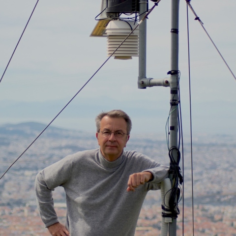 Κώστας Λαγουβάρδος, ο Διευθυντής Ερευνών του Εθνικού Αστεροσκοπείου Αθηνών