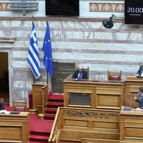 Από την ψηφοφορία στη Βουλή για το «μπλόκο» στο κόμμα Κασιδιάρη