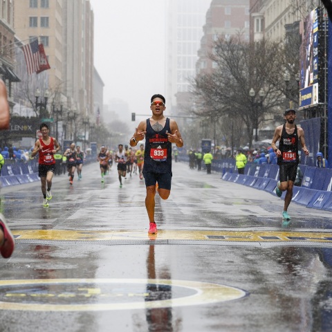 Μαραθώνιος Βοστώνης: Θρίαμβος του Έβανς Τσέμπετ με χρόνο 2:05:54 - Η Έλεν Ομπίρι νικήτρια στις γυναίκες, εκτός βάθρου ο Κιπσόγκε.