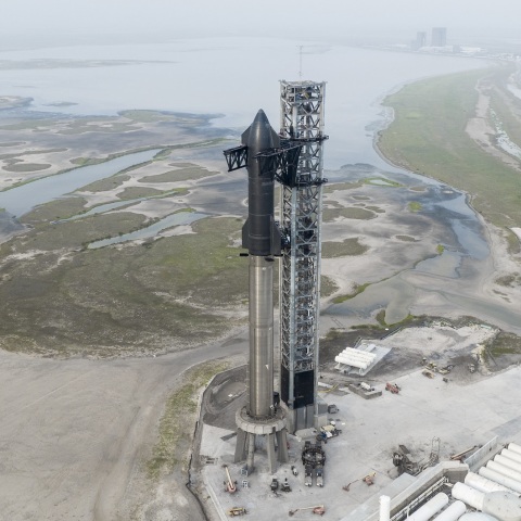 SpaceX: Αναβλήθηκε η πολυαναμενόμενη παρθενική πτήση του πυραύλου Starship, του Αμερικανού επιχειρηματία Ίλον Μασκ - Πότε θα γίνει η επόμενη προσπάθεια.