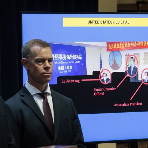 Σύλληψη Κινέζων πρακτόρων στις ΗΠΑ - Λειτουργούσαν παράνομο αστυνομικό τμήμα - Πάνω από 100 τα υπερπόντια αστυνομικά τμήματα του Πεκίνου ανά τον κόσμο.