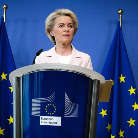 ΕΕ - Ούρσουλα φον ντερ Λάιεν: Η αποσύνδεση από την Κίνα δεν είναι βιώσιμη, επιθυμητή και πρακτική για την Ευρώπη - Ανάγκη εξισορρόπησης των σχέσεων.