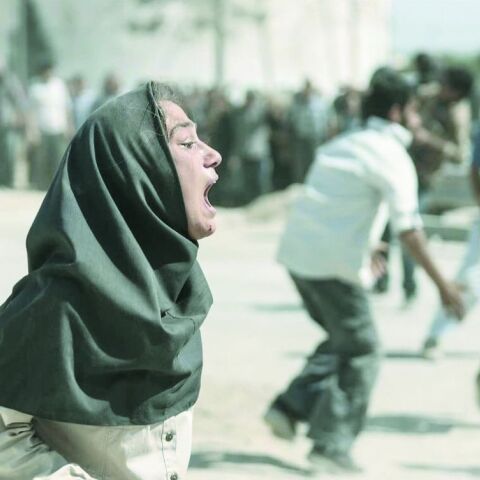 Πέρα από τον τοίχο 