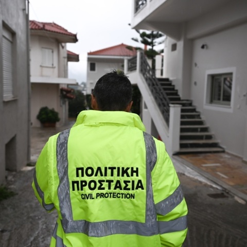 Καθησυχαστικός ο πρόεδρος του Οργανισμού Αντισεισμικού Σχεδιασμού & Προστασίας Ευθύμης Λέκκας για τους σεισμούς στην Εύβοια: «Δεν εμπνέουν ανησυχία».