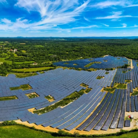 Έκρηξη στη διεθνή αγορά: Ο παγκόσμιος χάρτης της φωτοβολταϊκής ενέργειας