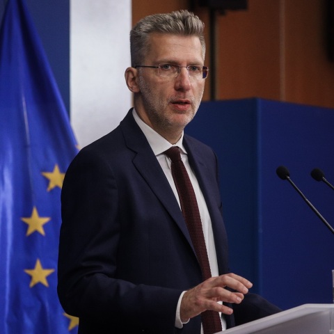 Εκλογές 2023 - Άκης Σκέρτσος: Ντιμπέιτ με τους αρχηγούς όλων των κομμάτων επιθυμεί η κυβέρνηση - «Πρέπει στο ίδιο τραπέζι να ακουστούν όλες οι απόψεις»