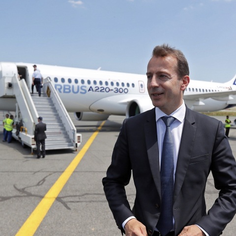 ΗΠΑ-ΕΕ: Το αμερικανικό σχέδιο για το κλίμα είναι «πολύ επικίνδυνο για την Ευρώπη», προειδοποιεί ο επικεφαλής της Airbus - Τι προβλέπει ο Γκιγιόμ Φορί.