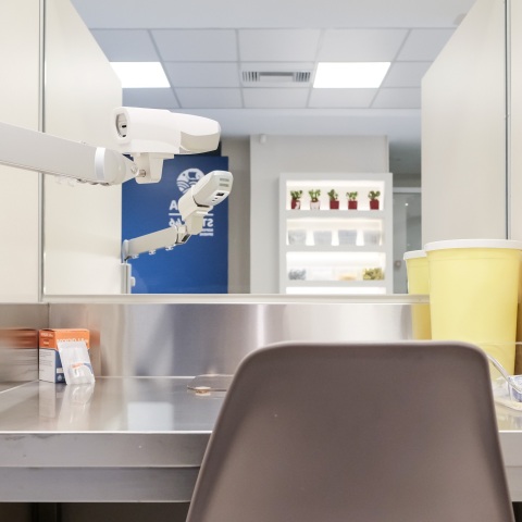 Χώρος Εποπτευόμενης Χρήσης ΟΚΑΝΑ: 10.692 επισκέψεις σε έναν χρόνο, 987 ωφελούμενοι - Πώς λειτουργεί θεραπευτικά η δομή στο πεδίο των εξαρτήσεων.