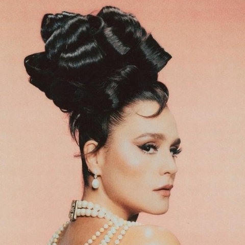 Jessie Ware - Begin Again: Tο τραγούδι της ημέρας, Σάββατο 29 Απριλίου 2023, από τον Athens Voice 102.5