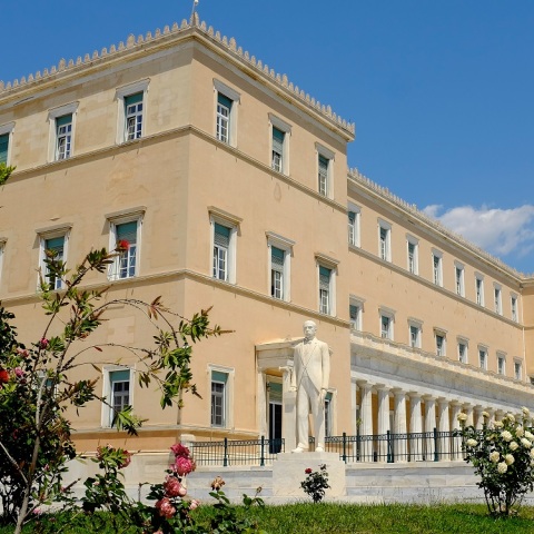 Εθνικές Εκλογές 2023: Τα θέματα που αναδεικνύουν τα κόμματα κατά την προεκλογική περίοδο.