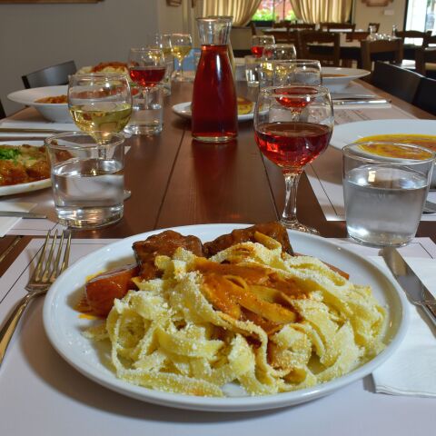 Δήμαρχος Grill & Wine