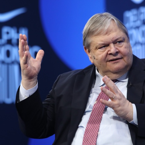 Ευάγγελος Βενιζέλος - Τσαρλς Νταλάρα: Σήμερα η εκδήλωση «Ελληνική κρίση: Μαθήματα για το μέλλον», για την πορεία της Ελλάδας στην ευρωζώνη. 