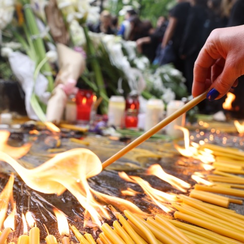 Επιθέσεις στη Σερβία: Μετά το διπλό μακελειό στο Βελιγράδι και χωριά, η λίστα με τις τραγωδίες που συγκλόνισαν την Ευρώπη τις τελευταίες δεκαετίες.