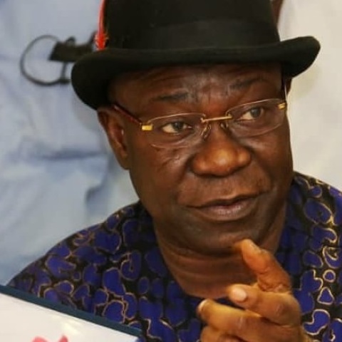 Βρετανία: Σε κάθειρξη 9 ετών και 8 μηνών καταδικάστηκε ο Νιγηριανός γερουσιαστής που επιχείρησε να πάρει το νεφρό νεαρού για να το μεταμοσχεύσει στην κόρη του.