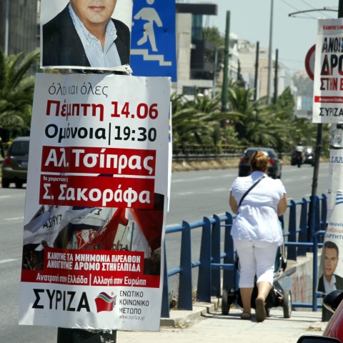 Την αυστηρή τήρηση του νόμου για την προβολή των πολιτικών κομμάτων που συμμετέχουν στις εθνικές εκλογές της 21ης Μαΐου με αφίσες και φυλλάδια ζητά ο δήμος Αθηναίων.