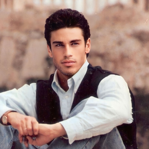 Συνέντευξη: Ο τενόρος Μάριος Φραγκούλης απαντά σε 33 ερωτήσεις για την Αθήνα