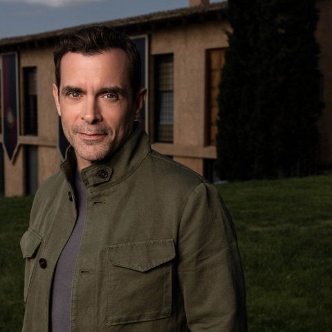 Ο Κωνσταντίνος Μαρκουλάκης στους «Προδότες» του ΑΝΤ1 - Backstage υλικό από τα γυρίσματα του νέου παιχνιδιού στρατηγικής και μυστηρίου.