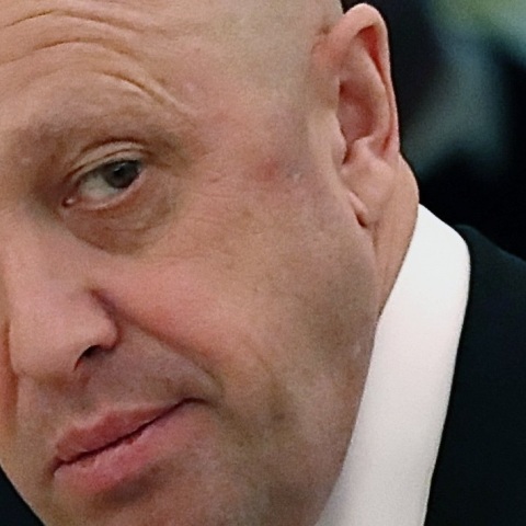 Ρωσία: Ο Πριγκόζιν της Wagner κατηγορεί τον ρωσικό στρατό ότι εγκαταλείπει τις θέσεις του στο Μπαχμούτ και το κράτος ότι είναι ανίκανο να υπερασπιστεί τη χώρα.